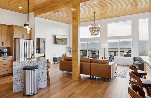 Pigeon Forge Cabin | Eagle Vista Stunning Views Indoor Pool