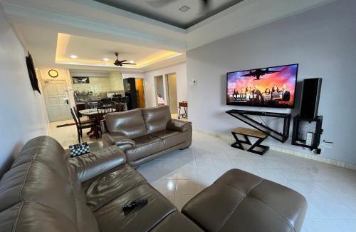 Lumut Apartment | EagleNest at Marina Cove Resort