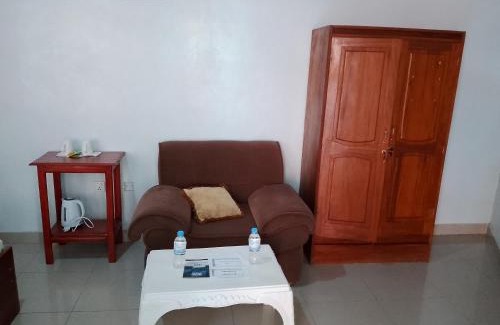 Gisakura House | EAR KEN BARHAM GUESTHOUSE