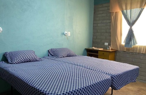 San Pablo Villa de Mitla Cabin | Earth block, view of Mitla, 5 private rooms/bath rented separately, WiFi,