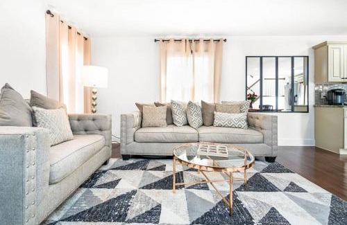 Candler-McAfee Apartment | East Atlanta/Decatur retreat with fire-pit