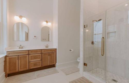 Madison Apartment | East Main Lofts - Roller Rink 301