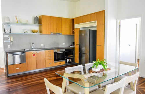 Belongil Apartment | East on Byron