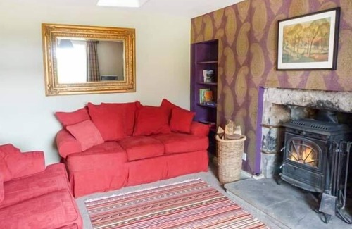 Carrbridge Cottage | EASTER DUTHIL COTTAGE, family friendly, with open fire in Carrbridge
