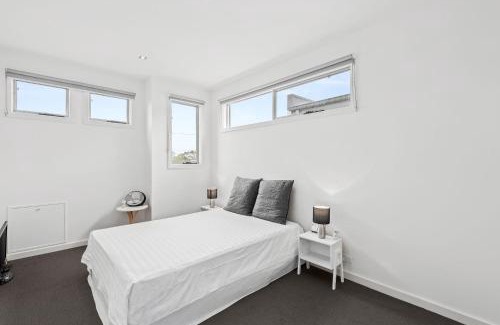 Portarlington House | Eastern Views