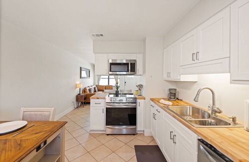 Port Lagoon House | Easy. Clean. Simple. Panama City Beach FL