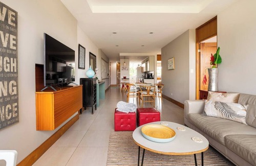 Mata Redonda Apartment | Easy Living, Simplistic Elegance