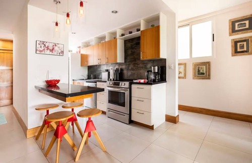 Mata Redonda Apartment | Easy Living, Simplistic Elegance