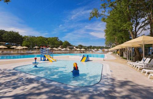 Zelena Other | Easyatent Safari tents Bijela Uvala