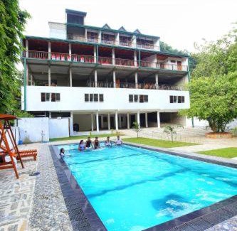 Yatiyantota Hotel | Ebony Riverside Resort Kitulgala