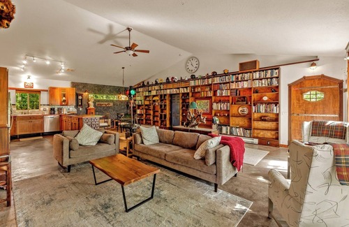 Coeur d'Alene House | Eccentric, dog-friendly, 2-bedroom house in beautiful Coeur d'Alene!