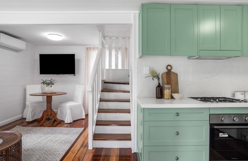 Alpine Cottage | Eco Cottage, Alpine, Southern Highlands