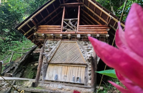 El Carmen de Viboral Cabin | Eco-Crystalline River Eco-Cabin/Hammocks/Fire Pit