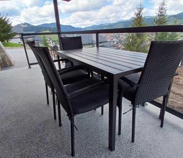 Bukovel Ski Chalet | EcoBerghaus - Котеджне містечко