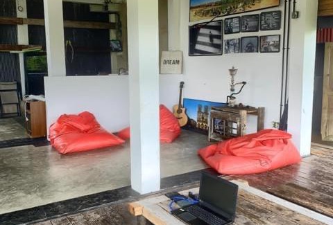Baddegama Bed & Breakfast | EcoGrip Boathouse EcoRoom