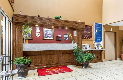 Fairview Heights Hotel | Econo Lodge Inn & Suites Fairview Heights St Louis