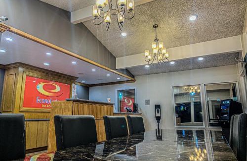 Winnemucca Hotel | Econo Lodge Inn & Suites Winnemucca