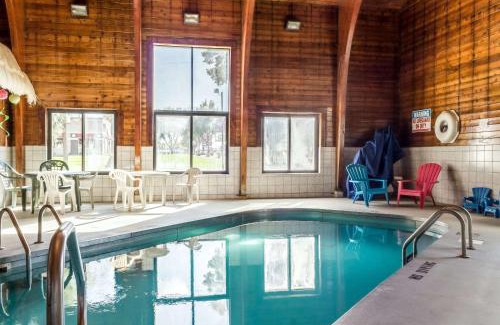 Renner Cabin | Econo Lodge North
