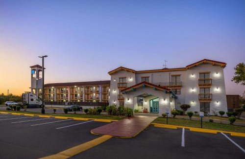 North Chesterfield Cabin | Econo Lodge Richmond-North Chesterfield