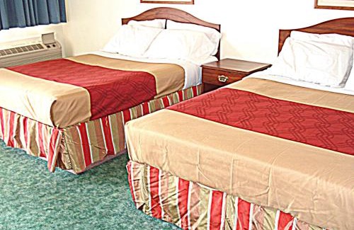 Salina Cabin | Econo Lodge Salina Scenic Route 89 & I-70