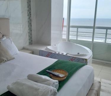 El Arenal Apartment | Ecusuites Playas Preference Penthouse Jacuzzi & Vista Mar