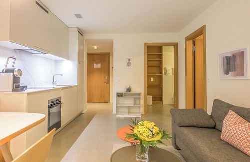 Flims Apartment | Edelweiss vacation apartment Stenna Flims: Modern 2.5-room, 43m², for 4 persons.