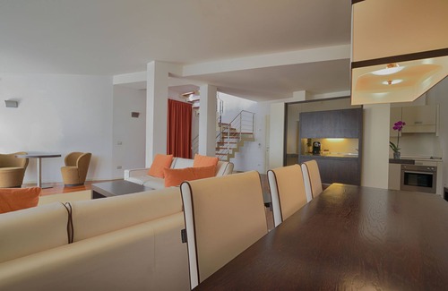 Florence House | Eden Rock Resort