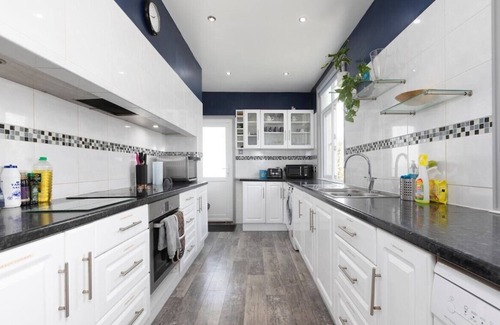 St. Helier Apartment | Eden - Sunshine Suite On The Beach