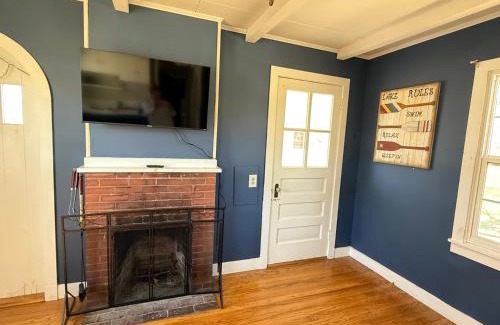 Salsbury Cove Hotel | Eden Village Motel and Cottages
