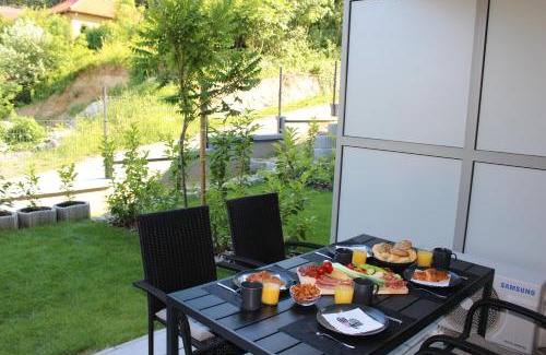 Belatelep Apartment | Edison Villa 106