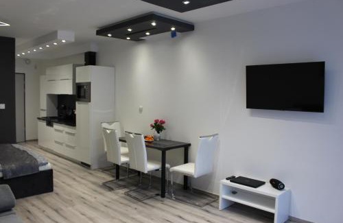 Belatelep Apartment | Edison Villa 106