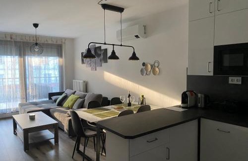 Belatelep Apartment | Edison Villa 204