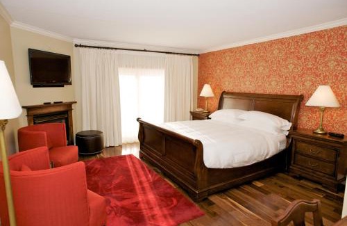 Fenelon Falls Hotel | Eganridge Resort, Golf Club & Spa