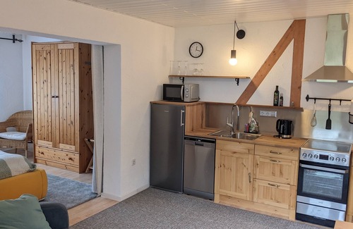 Heidenheim an der Brenz Apartment | Einzimmerwohnung in Ruhiger Lage mit Balkon