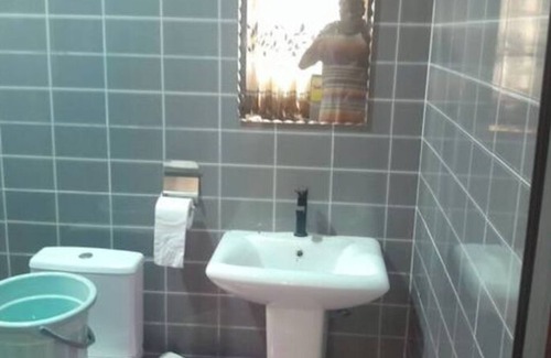 Sekondi-Takoradi Apartment | Ekoara Apartment A2 1bed 1 wash