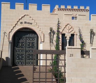 El Robledo Villa | El Alcázar