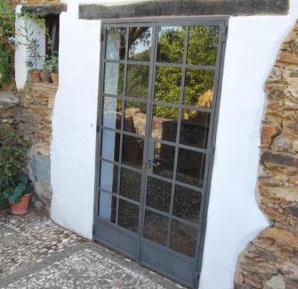 Corterrangel House | El Alojamiento Rural de Peter