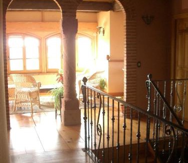 Villovela de Piron House | El Camino Real