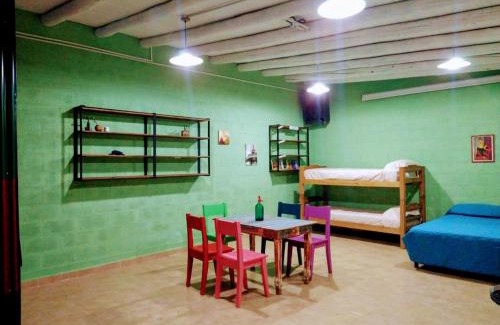 Comuna Estancia Vieja House | El Escarabajo Azul loft & Arte