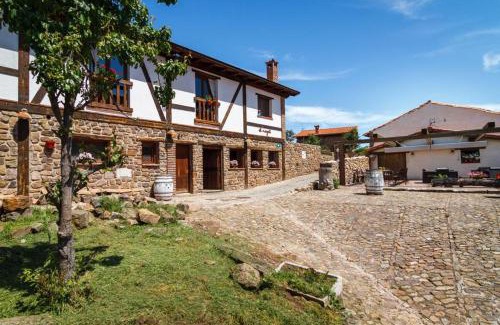 Laguna de Cameros House | El Nogal De Laguna