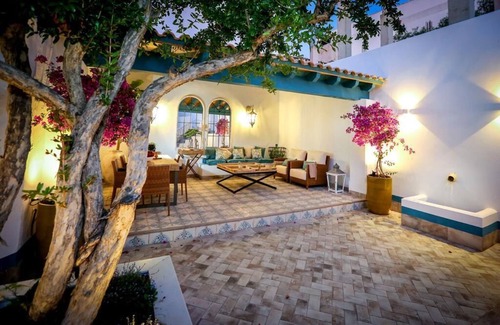 Ayamonte Apartment | El Patio de Cristóbal Colón