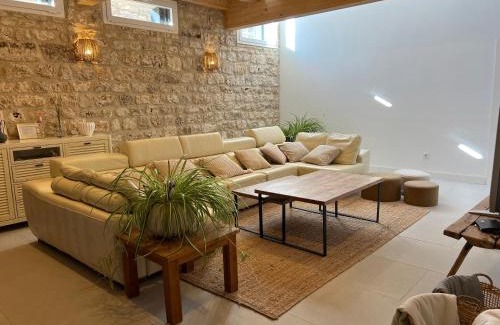 La Nuez de Arriba Villa | El Pecu Casa Rural Starfamiliar