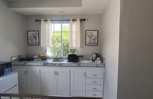 Tunapuna Apartment | El Rincón- Hermosa Vista, a spacious studio apt. which caters to your every need