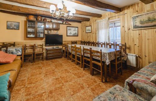 Montemayor de Pililla House | El Rincon De La Morena