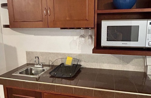 Oaxaca House | El Studio at Bule Villas. Solar heated pool, WiFi, AC, & fitness room, Oaxaca.