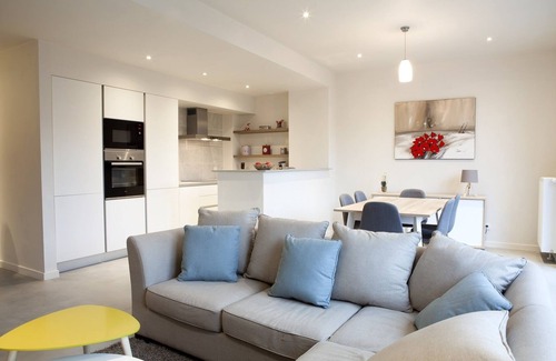 Mouscron Hotel | Elberg ApartHotel