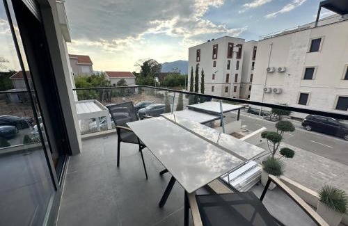 Donja Lastva Apartment | Elefante 6 Feel Tivat