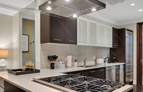 Gold Coast Apartment | Elegant 1 Bed Suite at Walton Residence in Gold Coast Chicago