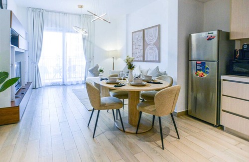 Abu Dhabi Apartment | Elegant 1BR in Yas Island with Pool and Gym access