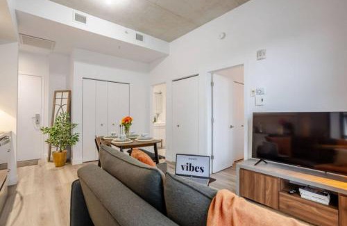 Cite Multimedia Apartment | Elegant 1BR Retreat and Chic Stay in Old Port